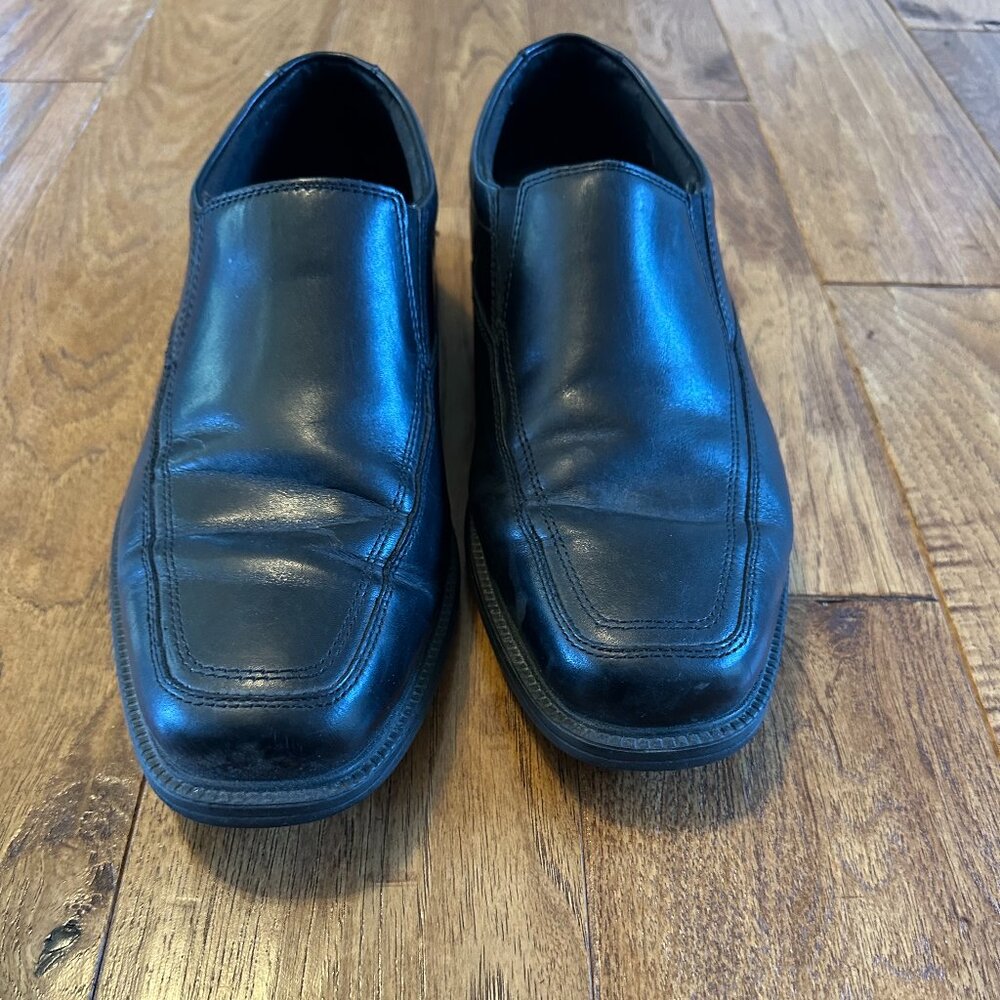 Mens Bostonian Flexlite slip on dress shoes, size 10, color black
